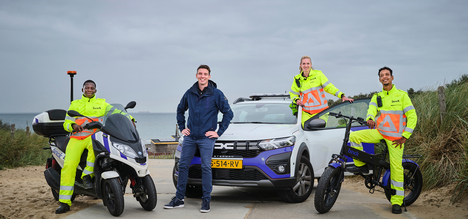 Corporate Recruiter image