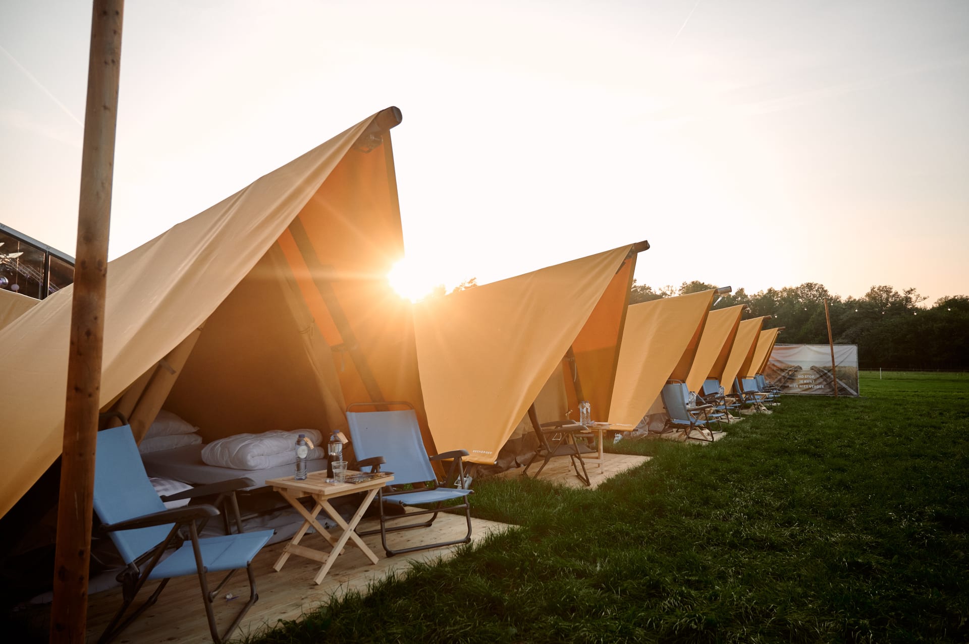 Rechargers tent