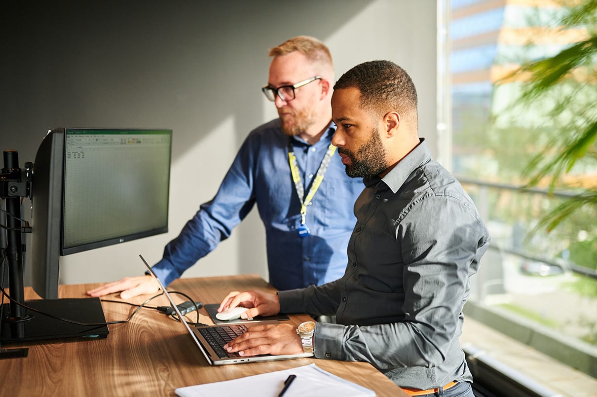 2 Co-workers from Global-Tickets in the Office for Jobs in Groningen