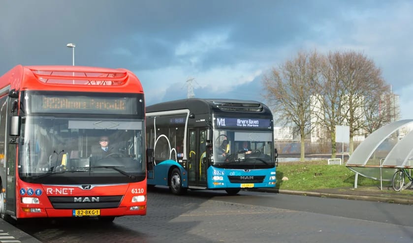 Bussen van Keolis in Almere