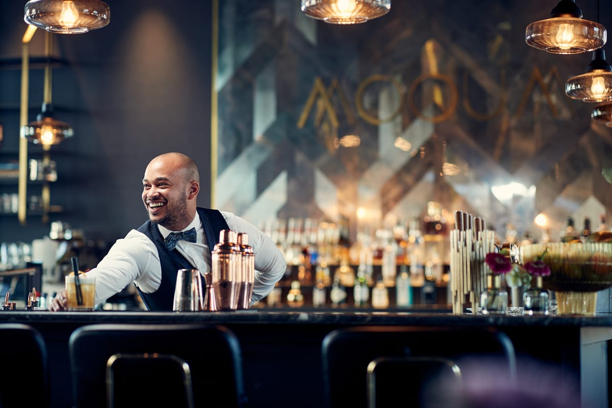 Bar employee Van der Valk Hotel Amsterdam-Amstel Moqum