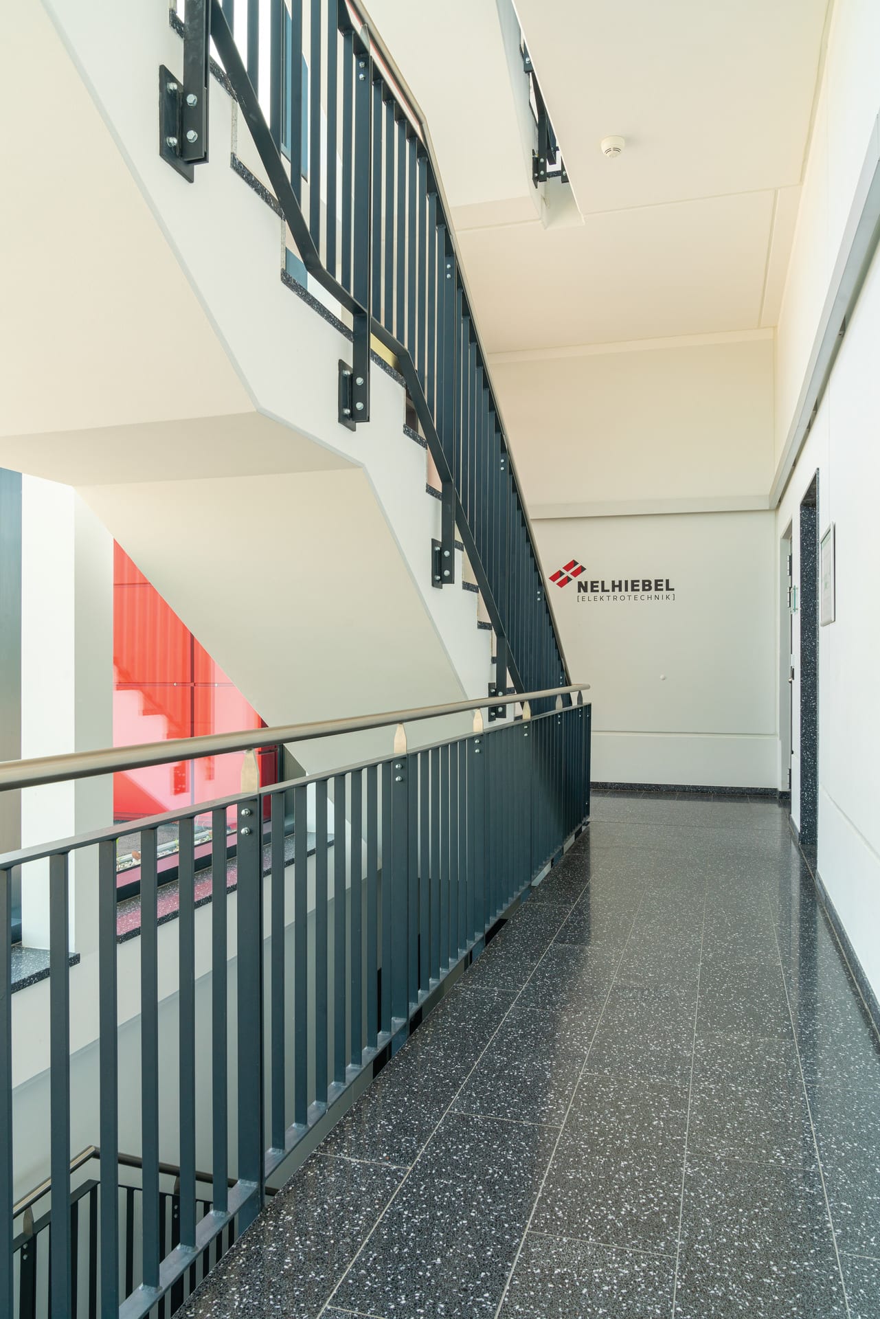 Treppenhaus im Firmengebäude