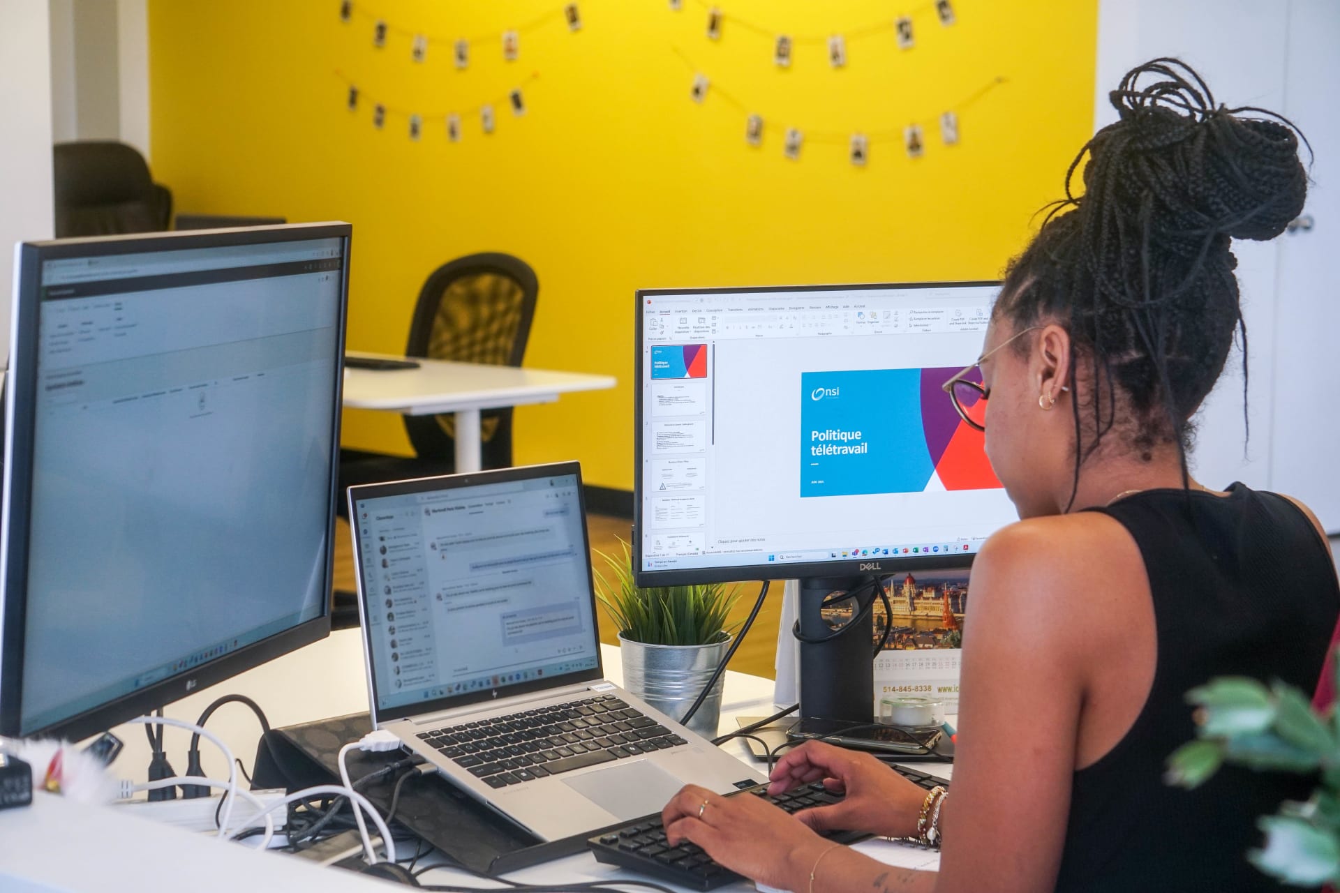 Photo employée au travail