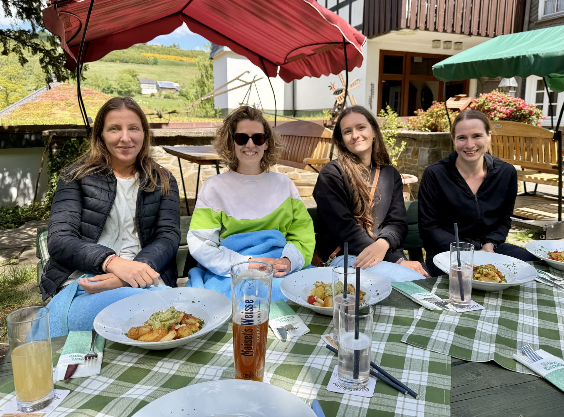 Teamfoto von Discover Dental beim Teamevent 2025