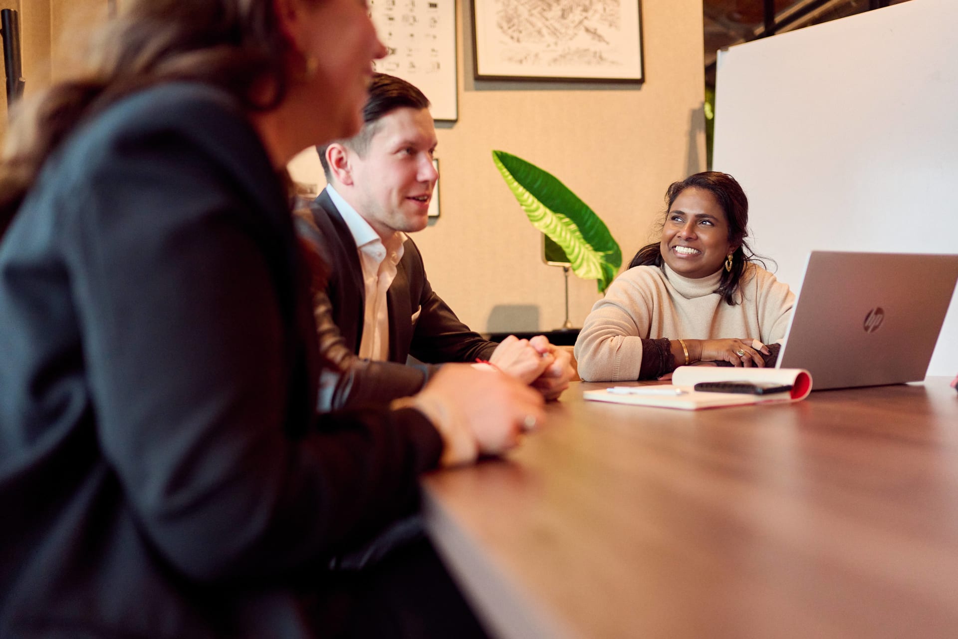 Bar Valk Service Center