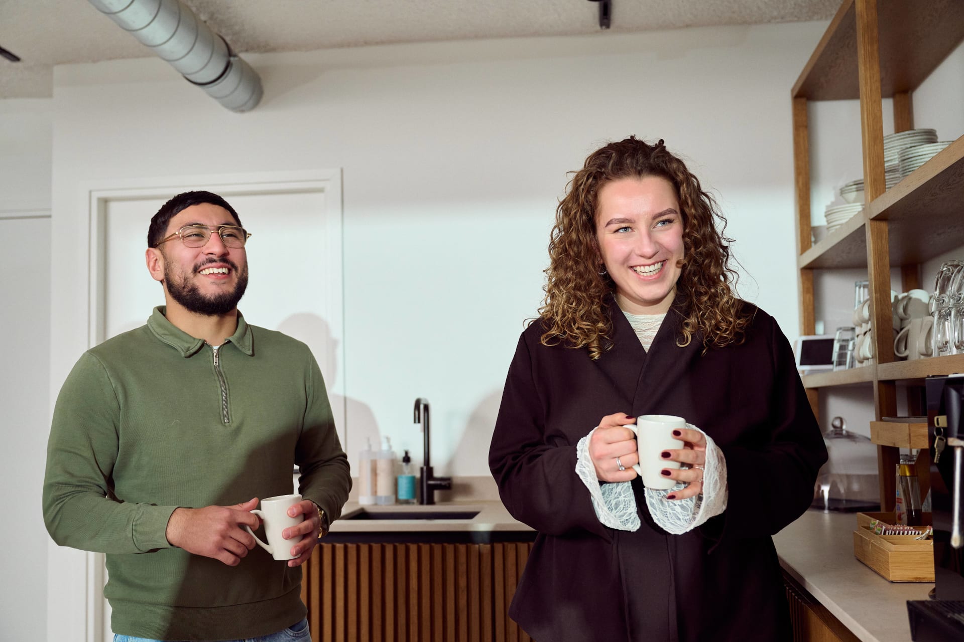 Collega's Valk Service Center