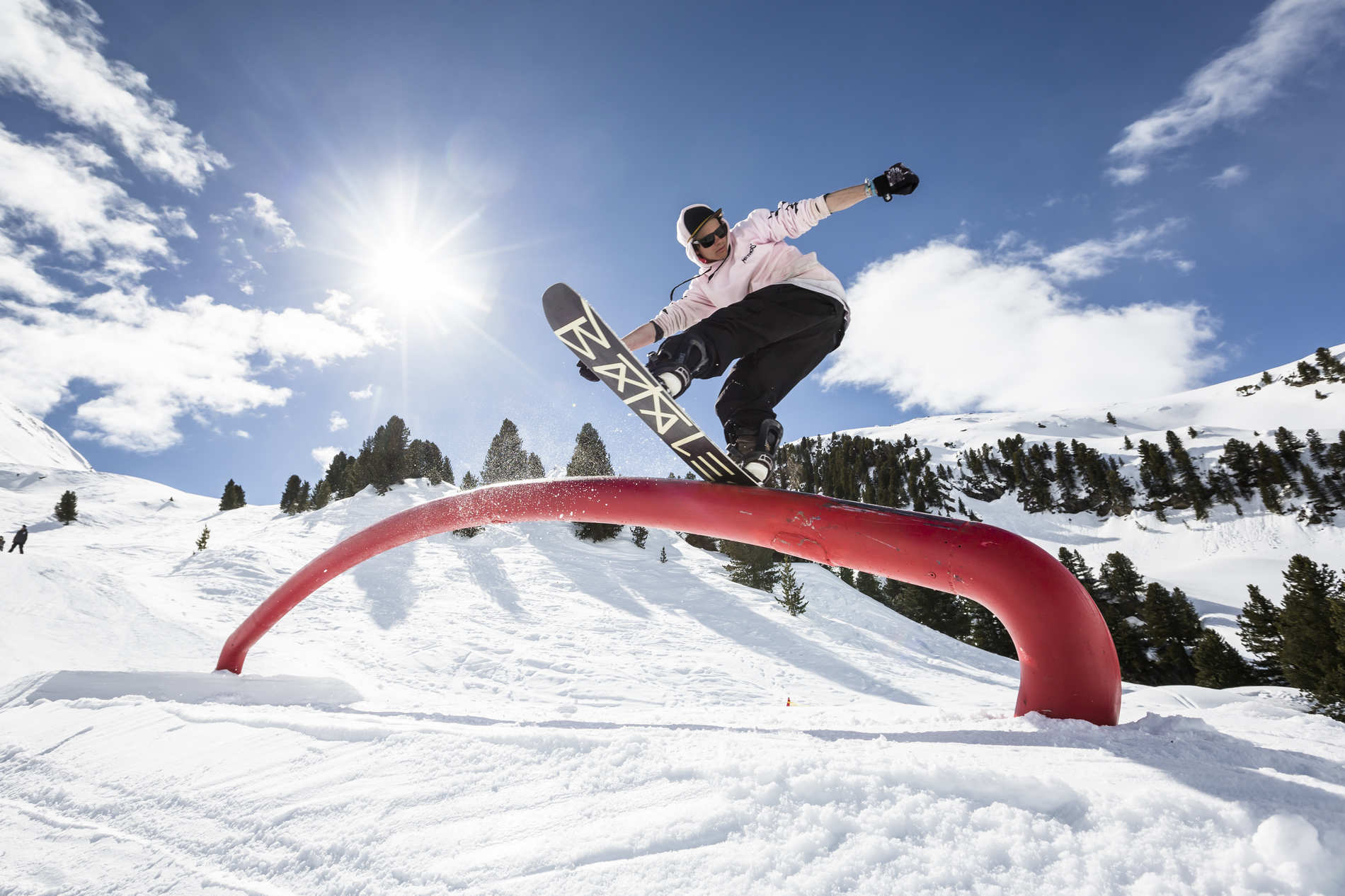 Ein Snowboarder Wintersport