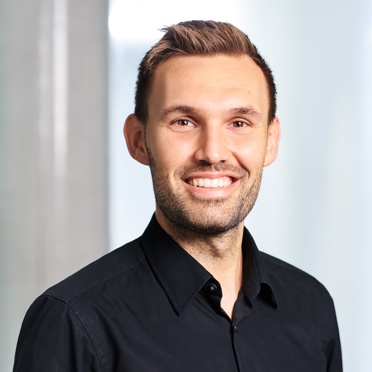 Bild des E-Commerce Ausbilders Dominik