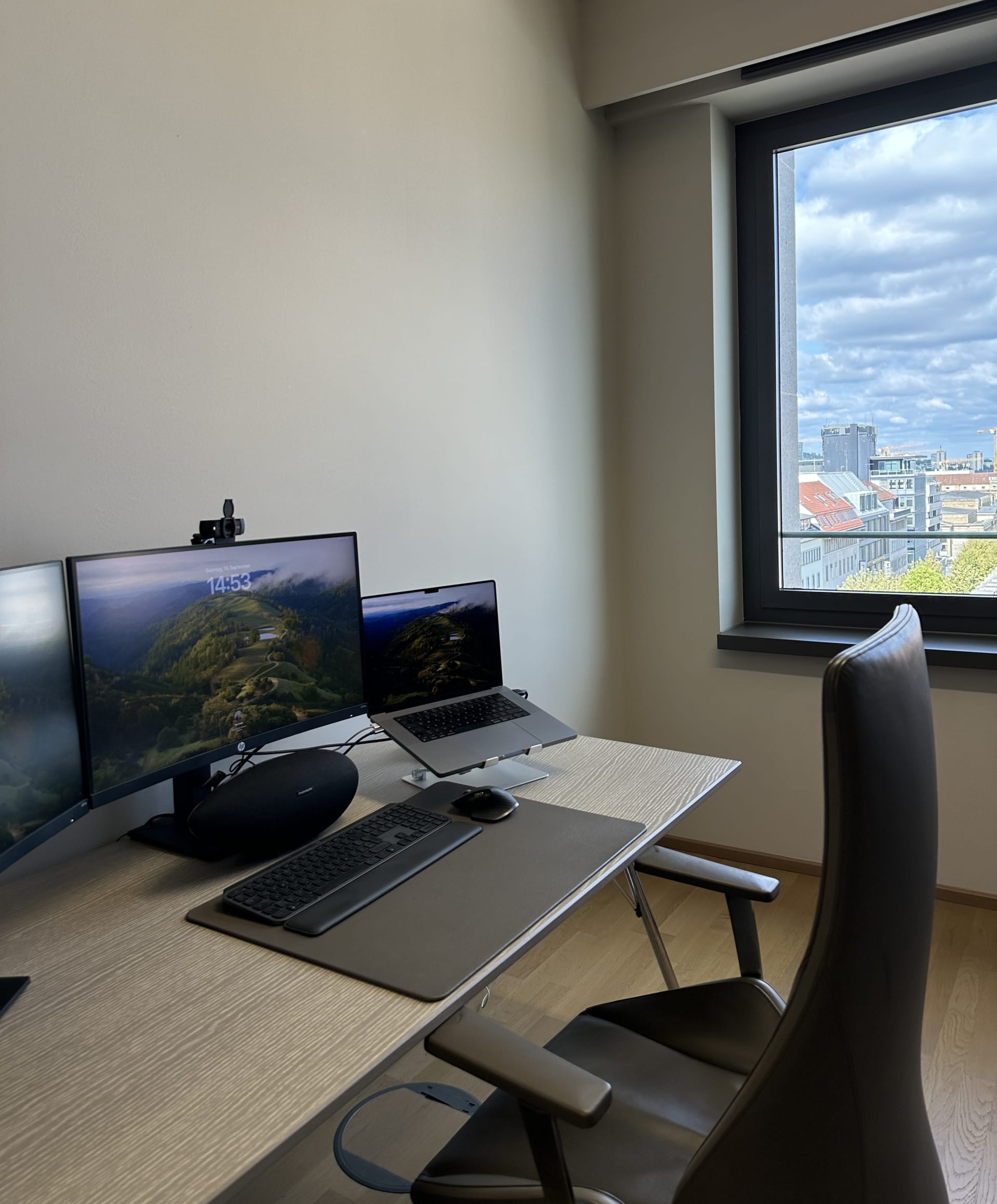 Akin Colak Arbeitsplatz 