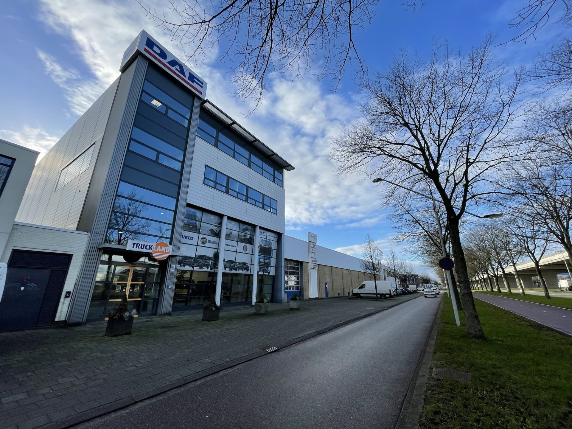 Kantoor vacatures - werken bij Truckland