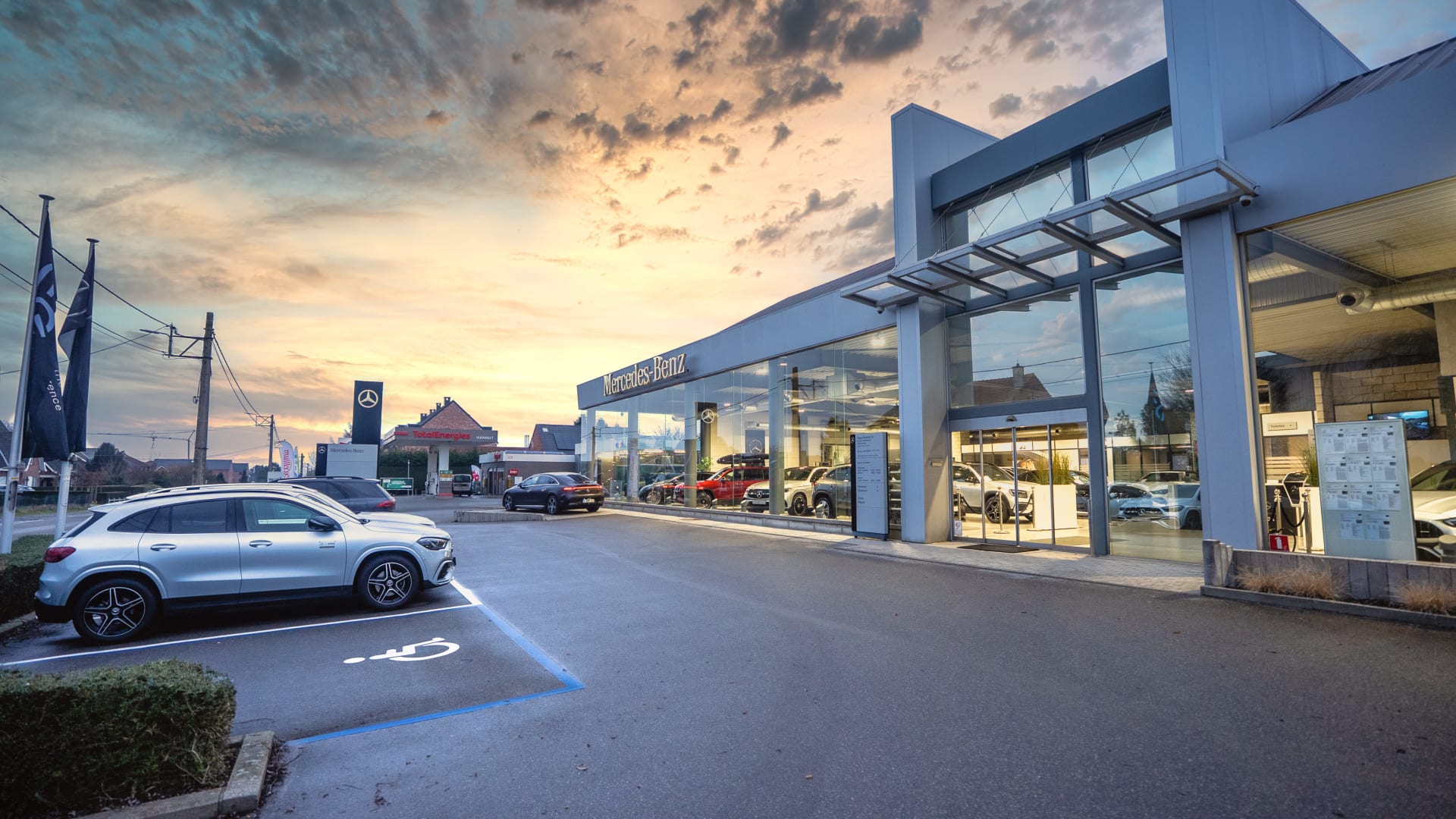 Concession SAGA Mercedes-Benz Hannut en Belgique
