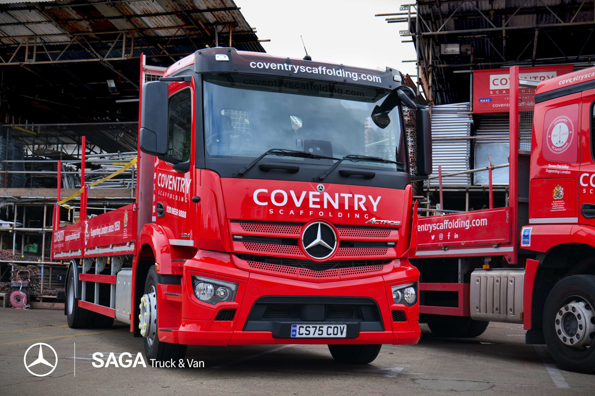 Camion Mercedes-Benz suivi par SAGA Truck & Van au Royaume-Uni