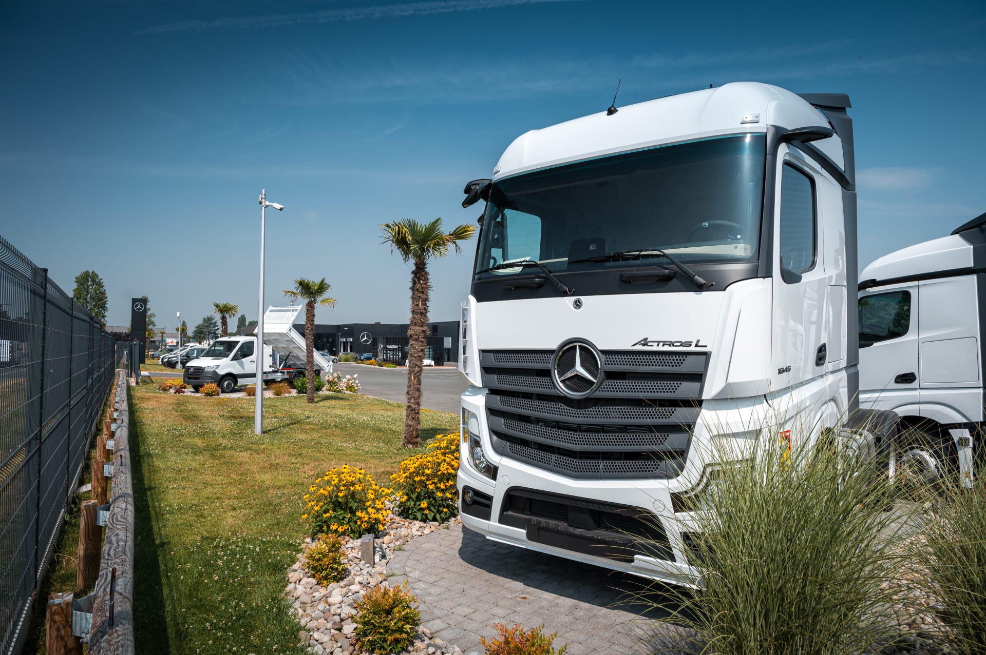 Camion Mercedes-Benz Actros chez SAGA Mercedes-Benz France