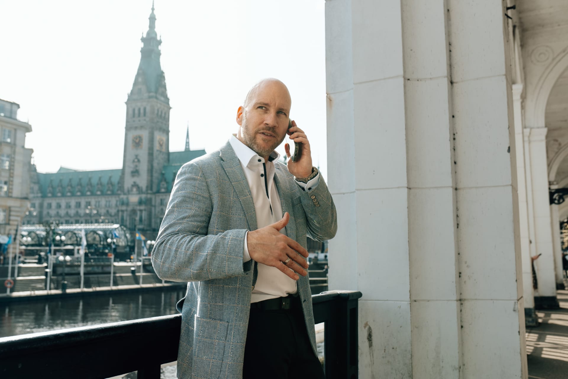 Karriere bei Ohligschläger Consulting in Hammburg - Stock-Fotografie-ID:1346321103