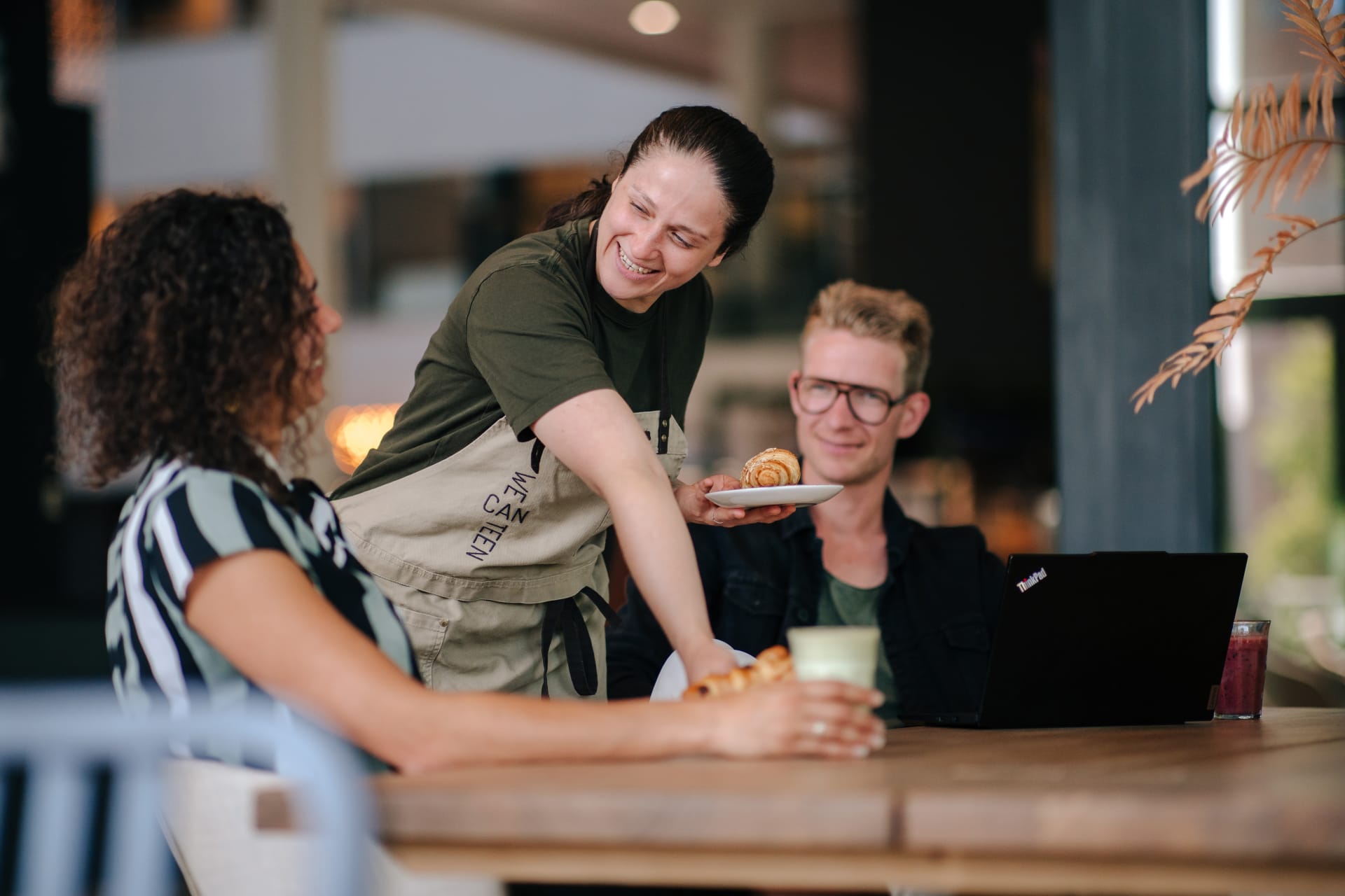Catering Medewerker 4 - Werken bij D&B