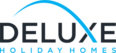 Deluxe Holiday Homes logo